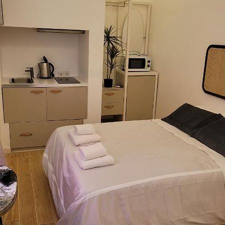 Tiny Studio Rosa - Bairro Alto Лиссабон Экстерьер фото